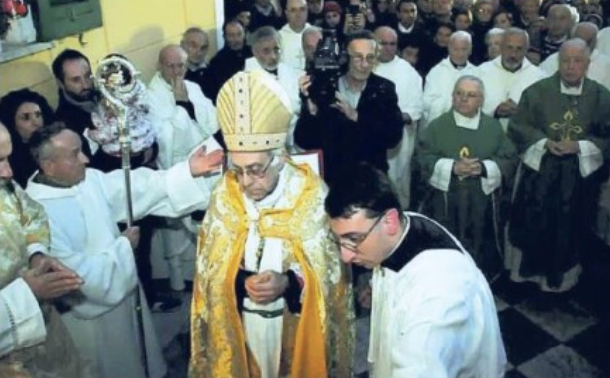 “Chiamati a vivere la misericordia con opere concrete” “Chiamati a vivere la misericordia con opere concrete”