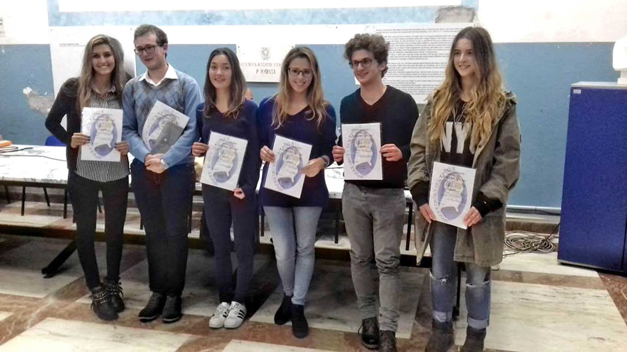 Tre alunni del Vescovile di Pontremoli premiati al Certamen S. Martino di Tours Tre alunni del Vescovile di Pontremoli premiati al Certamen S. Martino di Tours