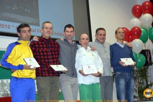 Corrilunigiana: premiazione dei quattro (Achille Camaiora, Sergio Cappè, Rinaldo Cherubini e Mario Mastrobernardino) che hanno partecipato a tutte le gare