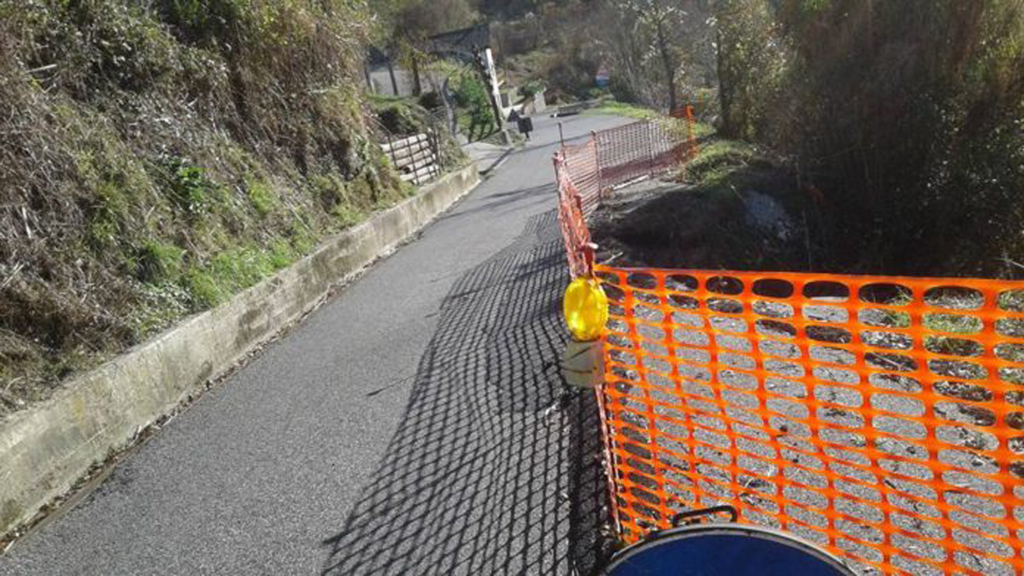 Troppi silenzi su strade comunali, provinciali e regionali Troppi silenzi su strade comunali, provinciali e regionali
