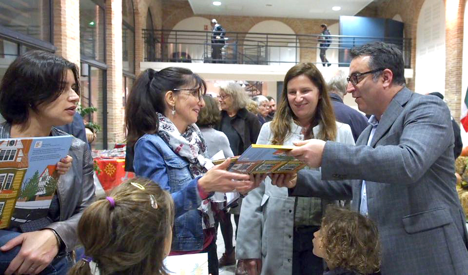 Un momento del gemellaggio, con il sindaco Claudio Novoa, tra Mulazzo e Puylaurens