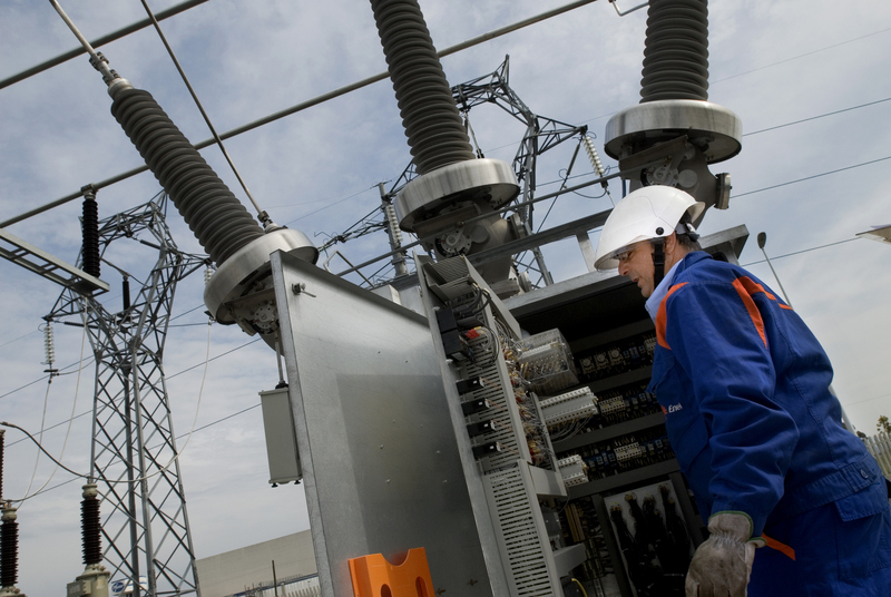 Rinnovato il sistema elettrico a Monti di Licciana Rinnovato il sistema elettrico a Monti di Licciana