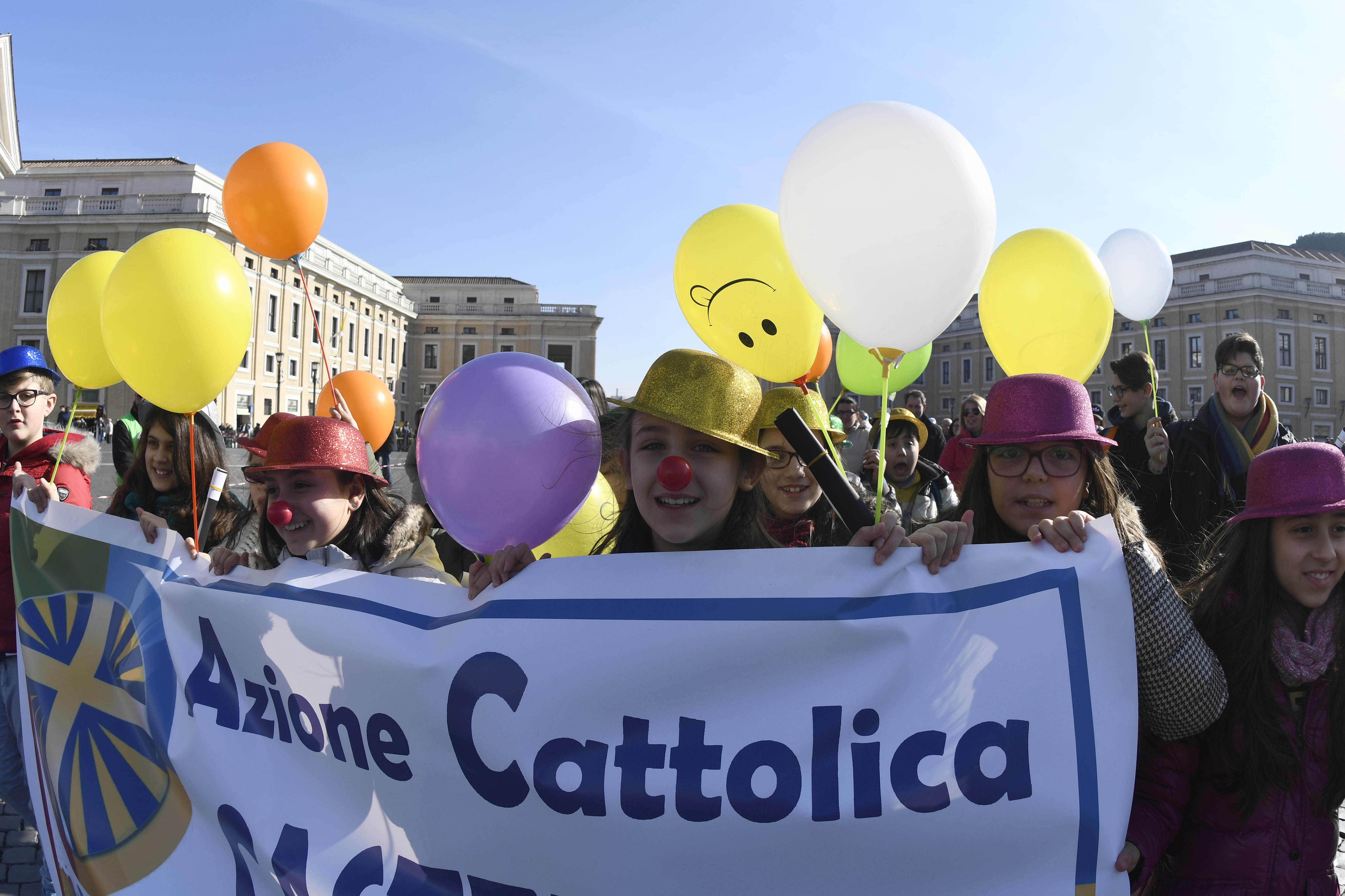 “Una Chiesa a servizio del Vangelo e della gente” “Una Chiesa a servizio del Vangelo e della gente”
