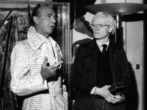 Guglielmo Achille Cavellini nel 1974 con Andy Warhol esponente della pop-art