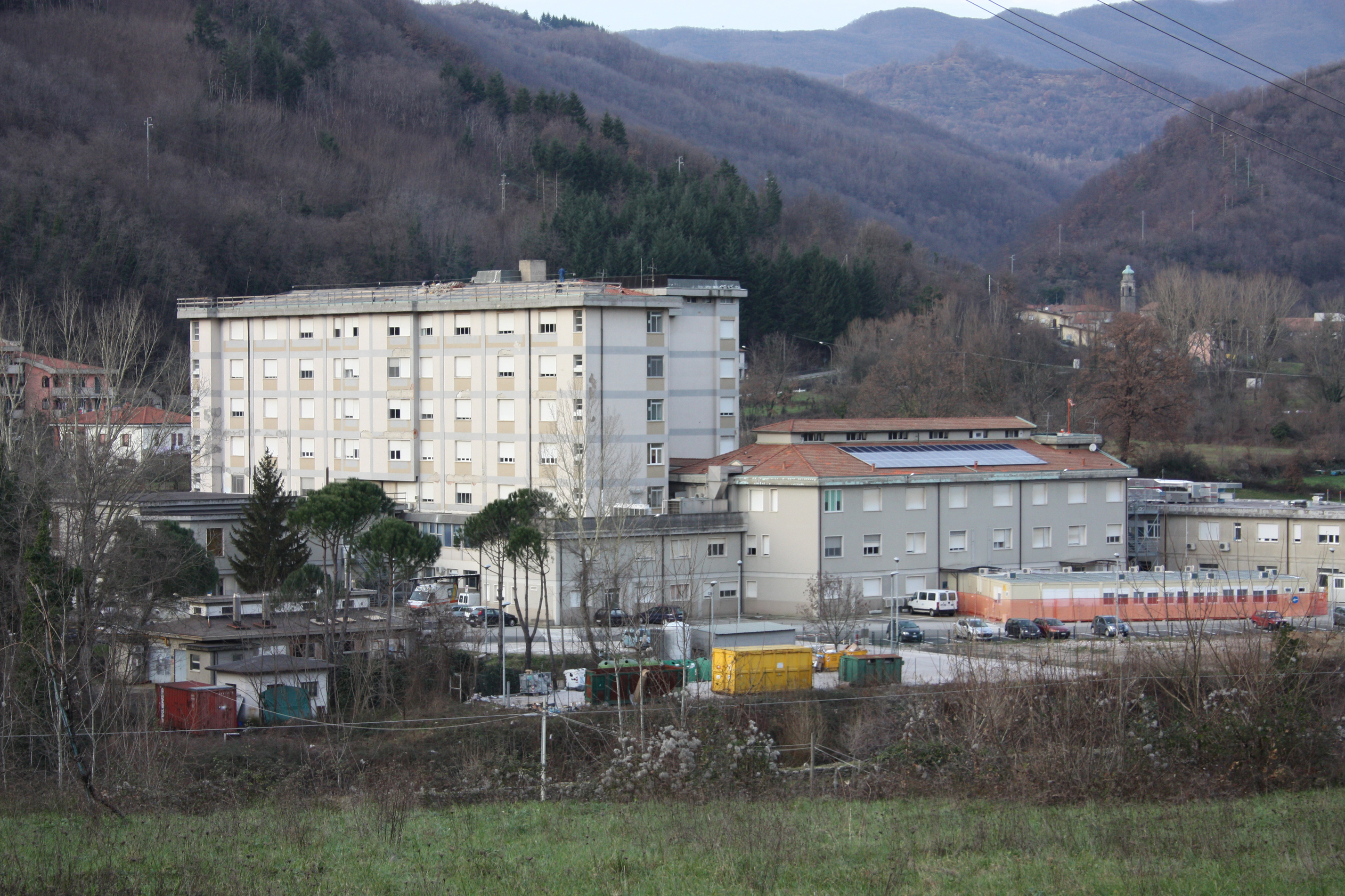 È bufera sull’idea di accorpare a Massa il servizio di rianimazione di Pontremoli È bufera sull’idea di accorpare a Massa il servizio di rianimazione di Pontremoli