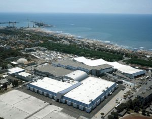 Vista dall'alto del complesso di Carrara Fiere