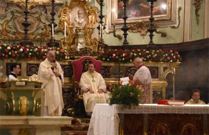 Il saluto del vescovo diocesano, mons. Santucci, a mons. Andrea Migliavacca vescovo di San Miniato