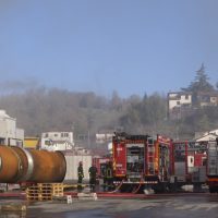 Un incendio mette in crisi la cartiera di Gassano