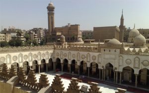 L’università di Al-Azhar al Cairo dove papa Francesco terrà una conferenza sulla pace