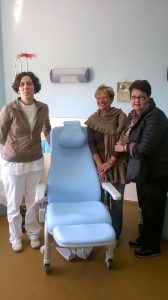 Una delle due poltrone donate dalla associazione "Donne di Luna"