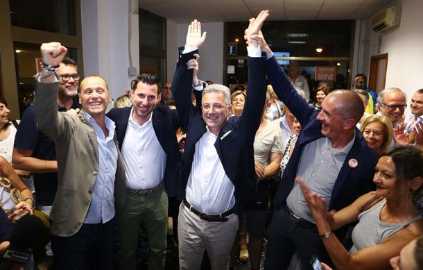 Nuova era politica per La Spezia: il Comune va al centrodestra Nuova era politica per La Spezia: il Comune va al centrodestra