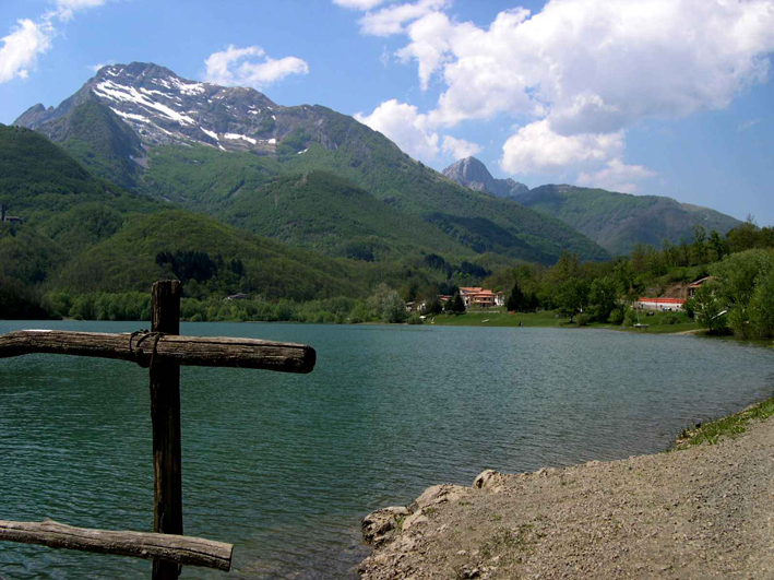 Campi estivi proposti dalla Pastorale Giovanile. Il calendario delle iniziative Campi estivi proposti dalla Pastorale Giovanile. Il calendario delle iniziative