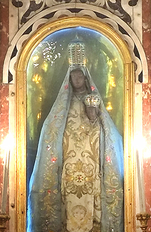 Nel 1695 la Madonna del Popolo fu incoronata d’oro, argento e gemme Nel 1695 la Madonna del Popolo fu incoronata d’oro, argento e gemme