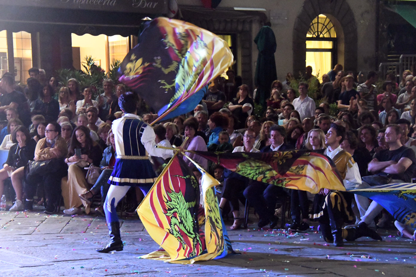 Dal 1572 a Fivizzano la Disfida degli Arcieri di Terra e di Corte