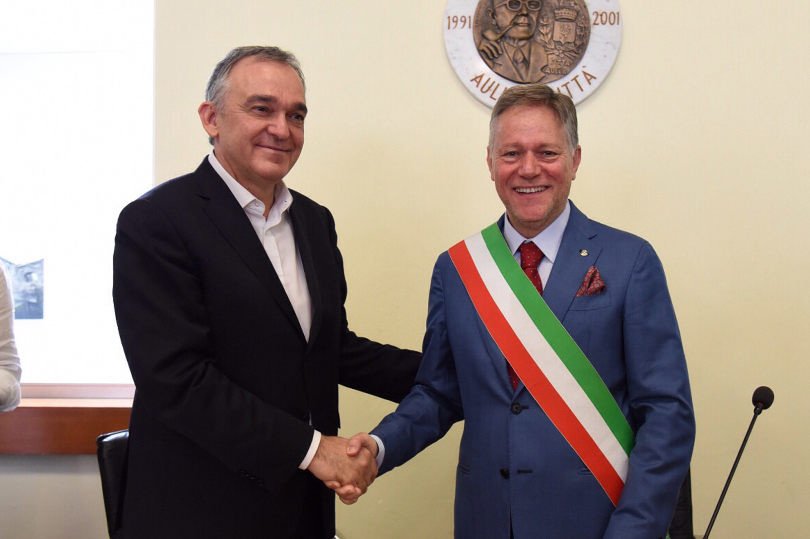 Per il presidente Rossi la cittadinanza onoraria di Aulla Per il presidente Rossi la cittadinanza onoraria di Aulla