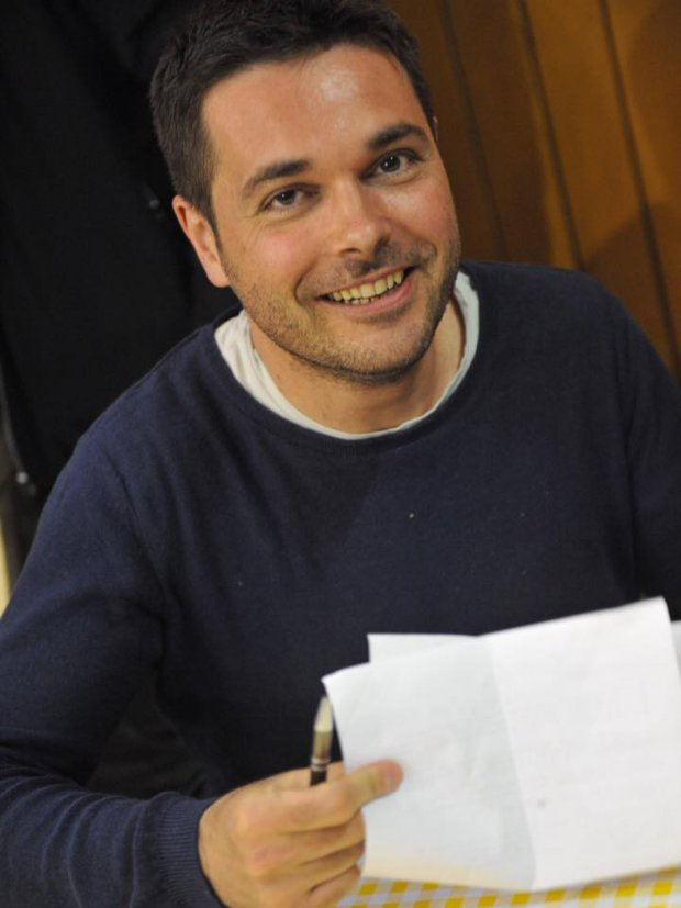 Casola in Lunigiana: presentato il libro “Siate ribelli, praticate gentilezza” Casola in Lunigiana: presentato il libro “Siate ribelli, praticate gentilezza”