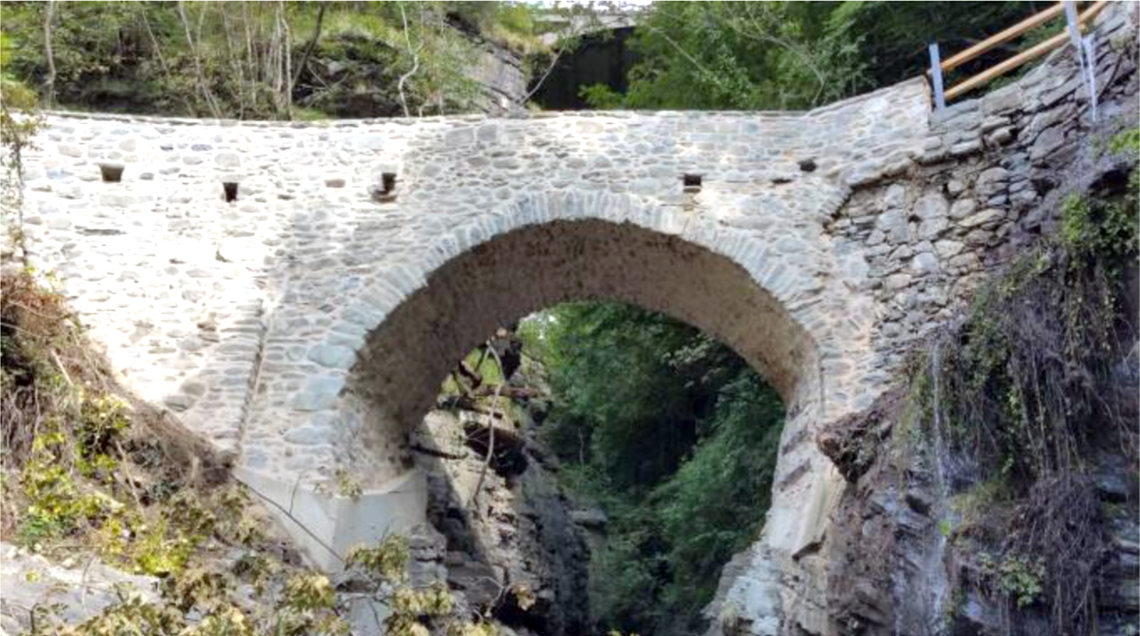 Pracchiola: inaugurazione del restauro del ponte romanico della Colombara