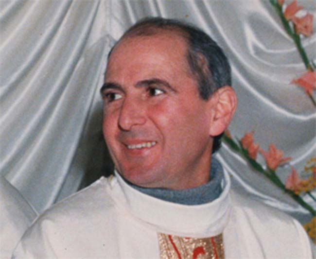 Il coraggio di don Puglisi contro la morsa della mafia Il coraggio di don Puglisi contro la morsa della mafia