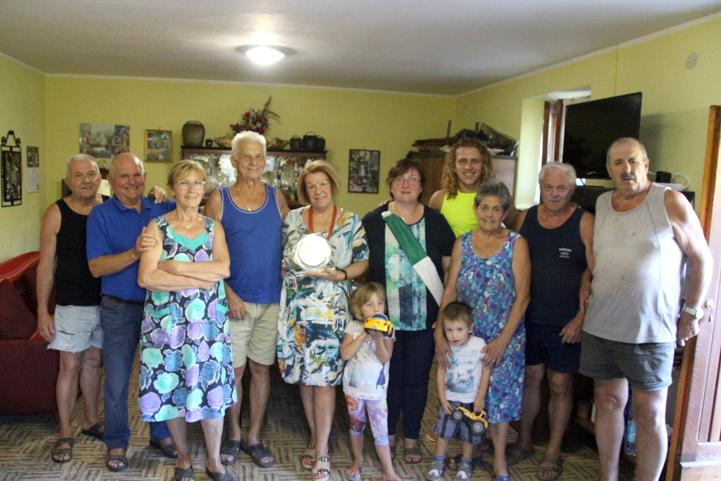 Il ‘grazie’ dei vichesi per 40 anni di cronaca Il ‘grazie’ dei vichesi per 40 anni di cronaca