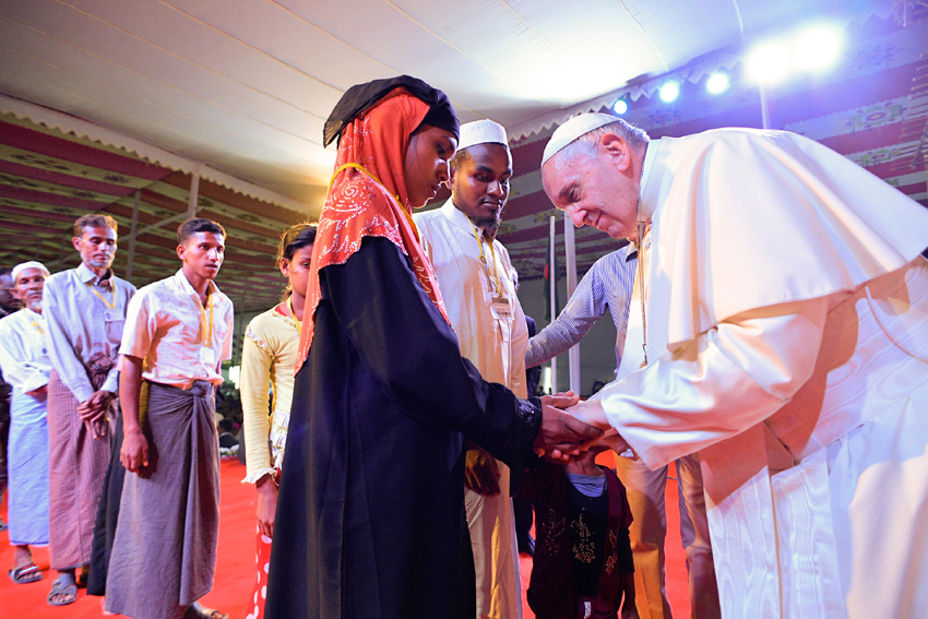 ” Dio, oggi, si chiama Rohingya “ ” Dio, oggi, si chiama Rohingya “