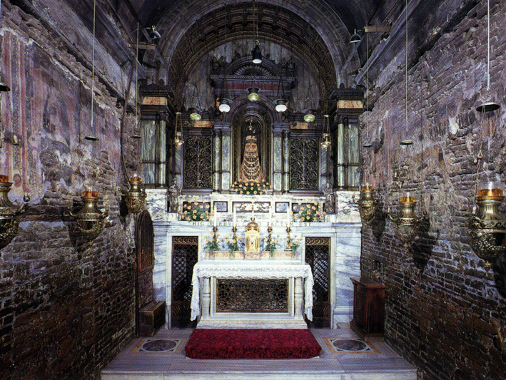 La Santa Casa e la devozione alla Madonna di Loreto La Santa Casa e la devozione alla Madonna di Loreto