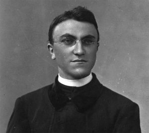 Un giovane don Emilio Cavalieri (1884 - 1952)