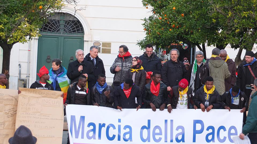 Grande partecipazione alla Terza Marcia Interreligiosa della Pace Grande partecipazione alla Terza Marcia Interreligiosa della Pace