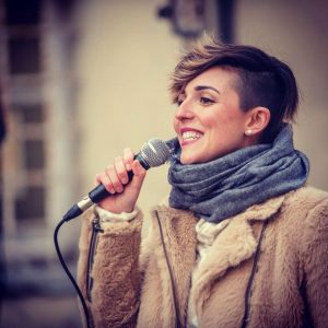 Elisabetta Dini, non solo organizzatrice della rassegna ma anche protagonista dell'ultimo spettacolo della manifestazione.