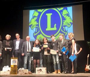 Premiazione dei primi classificati Vittoria Sarti e Niccolò Mori