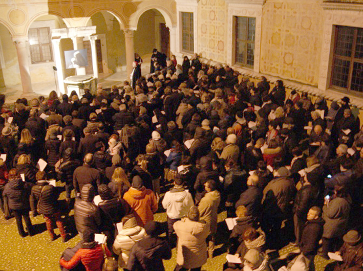 A Massa il 23 marzo “Via Crucis” al Castello: la musica per meditare la Passione di Gesù A Massa il 23 marzo “Via Crucis” al Castello: la musica per meditare la Passione di Gesù