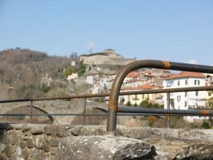 Il nuovo parapetto installato in via del Seminario
