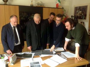 Un momento del confronto tra amministratori e i rappresentanti del gruppo Creminini