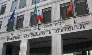 La facciata di una Camera di Commercio