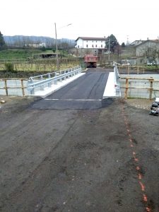 Il ponte sull'Orzanella. I lavori sono ormai conclusi