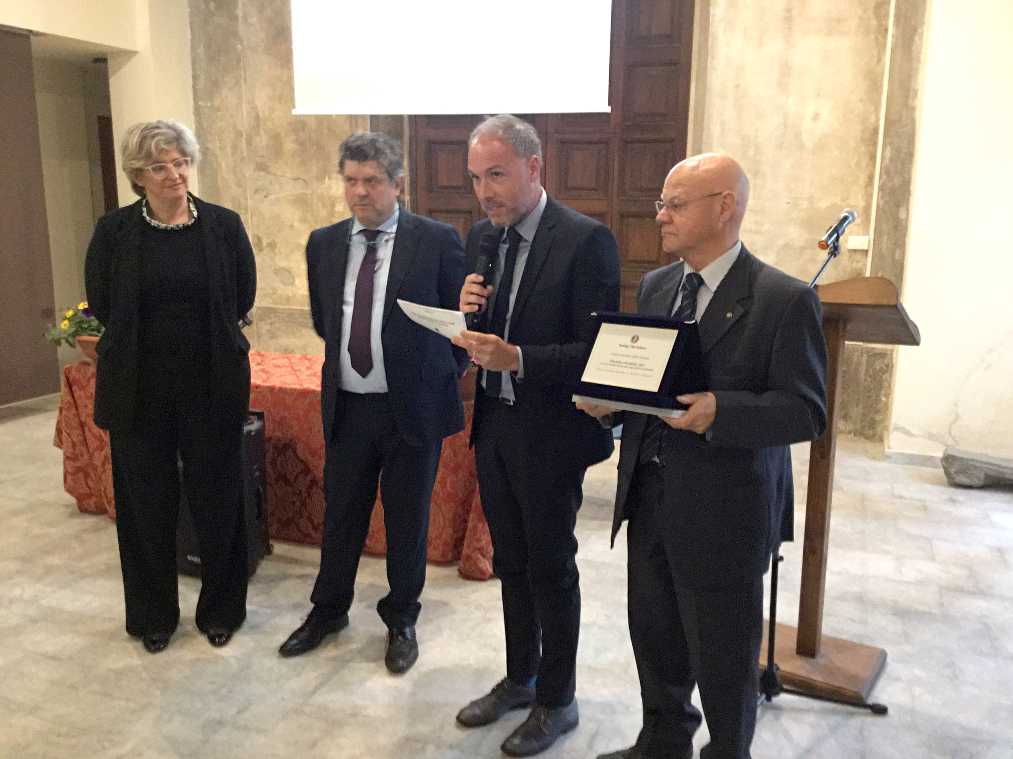 Fivizzano: valorizzazione del passato e impegno per il presente Fivizzano: valorizzazione del passato e impegno per il presente