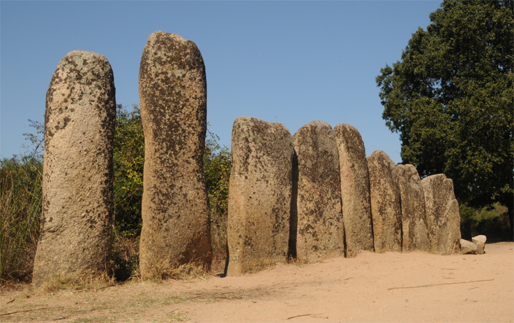 Da Pieve a Sartène, alla scoperta dei tanti altri menhir della Corsica Da Pieve a Sartène, alla scoperta dei tanti altri menhir della Corsica