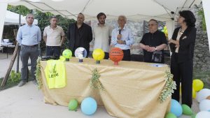 L'inaugurazione del parco giochi a Filetto con Massimiliani Valtriani, Paolo Bestazzoni, Filippo Bellesi, Loris Bernardi, Cosimo Ferri, Don Pietro Giglio, Cristiana Baldini.