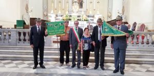 La benedizione del nuovo gagliardetto degli Alpini di Bagnone