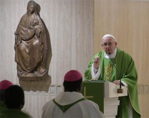 33Papa_Francesco_Santa_Marta
