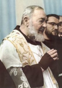 36San_Pio_daPietrelcina2
