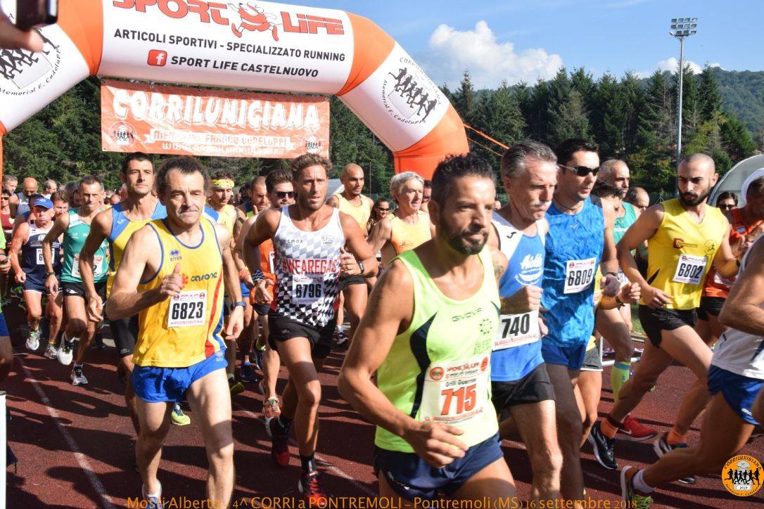 Corrilunigiana: Alberti e Bertolotti vincono la 4a “Corri a Pontremoli” Corrilunigiana: Alberti e Bertolotti vincono la 4a “Corri a Pontremoli”
