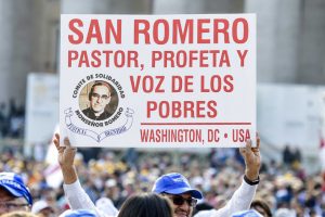 39canonizzazioni_Romero2