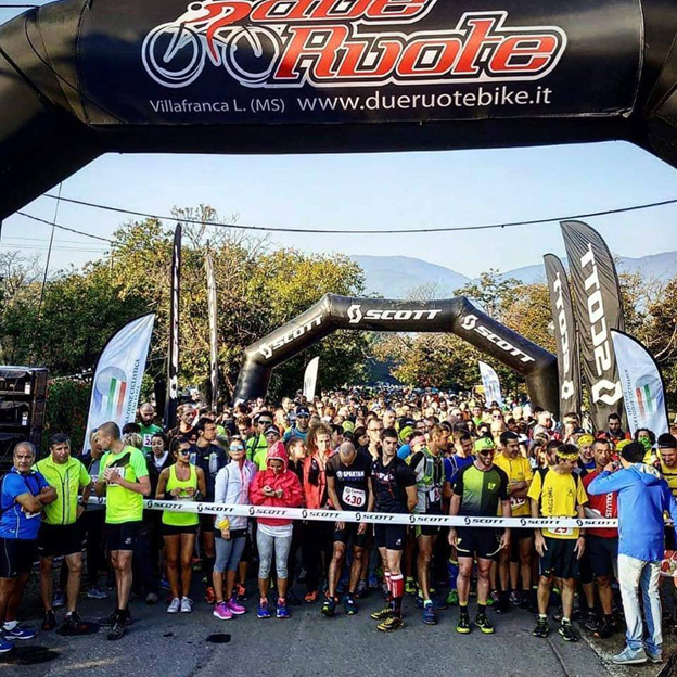 Tra Villafranca e Filattiera in 1500 alla 15.ma Castagna Bike in bici o a piedi