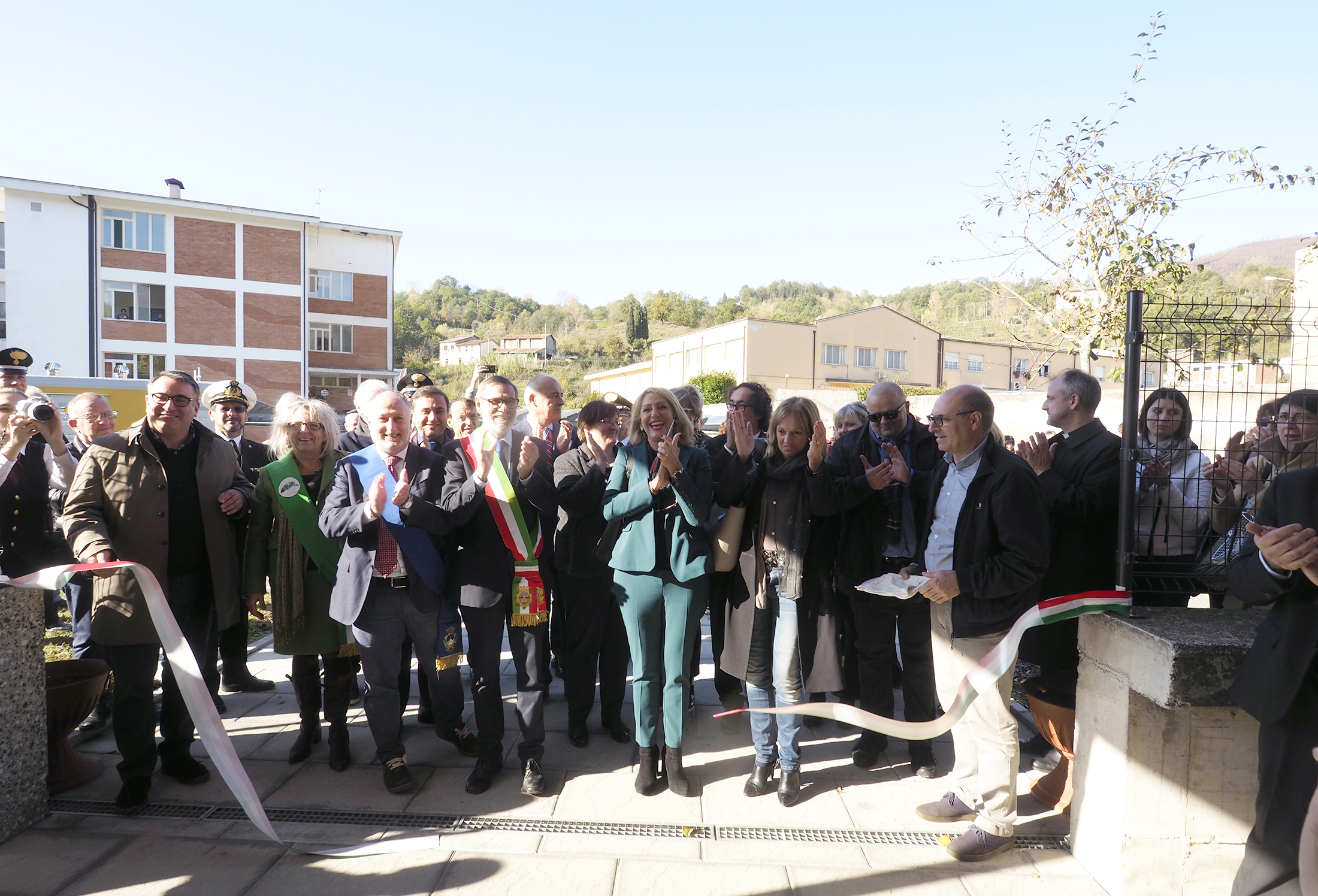 Due nuove scuole per la Lunigiana Due nuove scuole per la Lunigiana