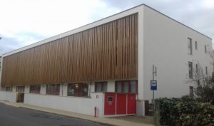 L'istituto scolastico in via Martiri della Libertà