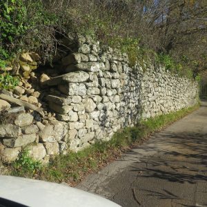 Un altro esempio di muretto a secco in Lunigiana