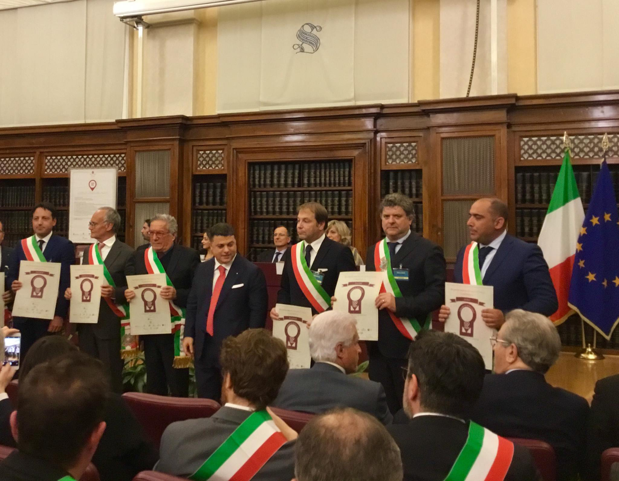 Due riconoscimenti al sindaco di Fivizzano Paolo Grassi