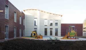 L'area gioco all'interno della scuola materna (foto Massimo Pasquali)