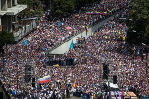 Manifestazione in piazza a Caracas