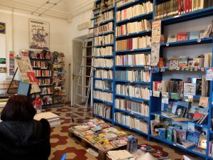 Uno spazio interno della biblioteca "Cimati"